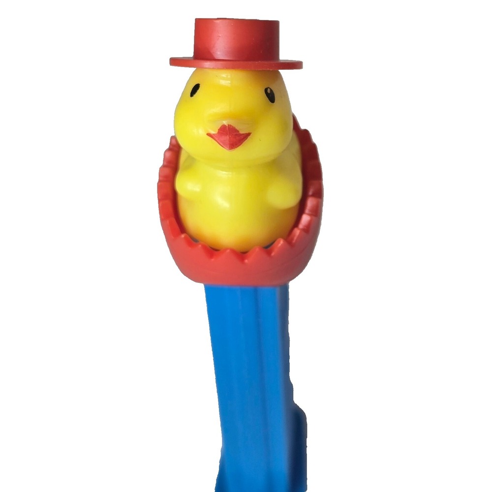 VINTAGE PEZ BABY CHICK CRACKED EGG RED TOP HAT DISPENSER W/ FEET COLLECTIBLE EUC